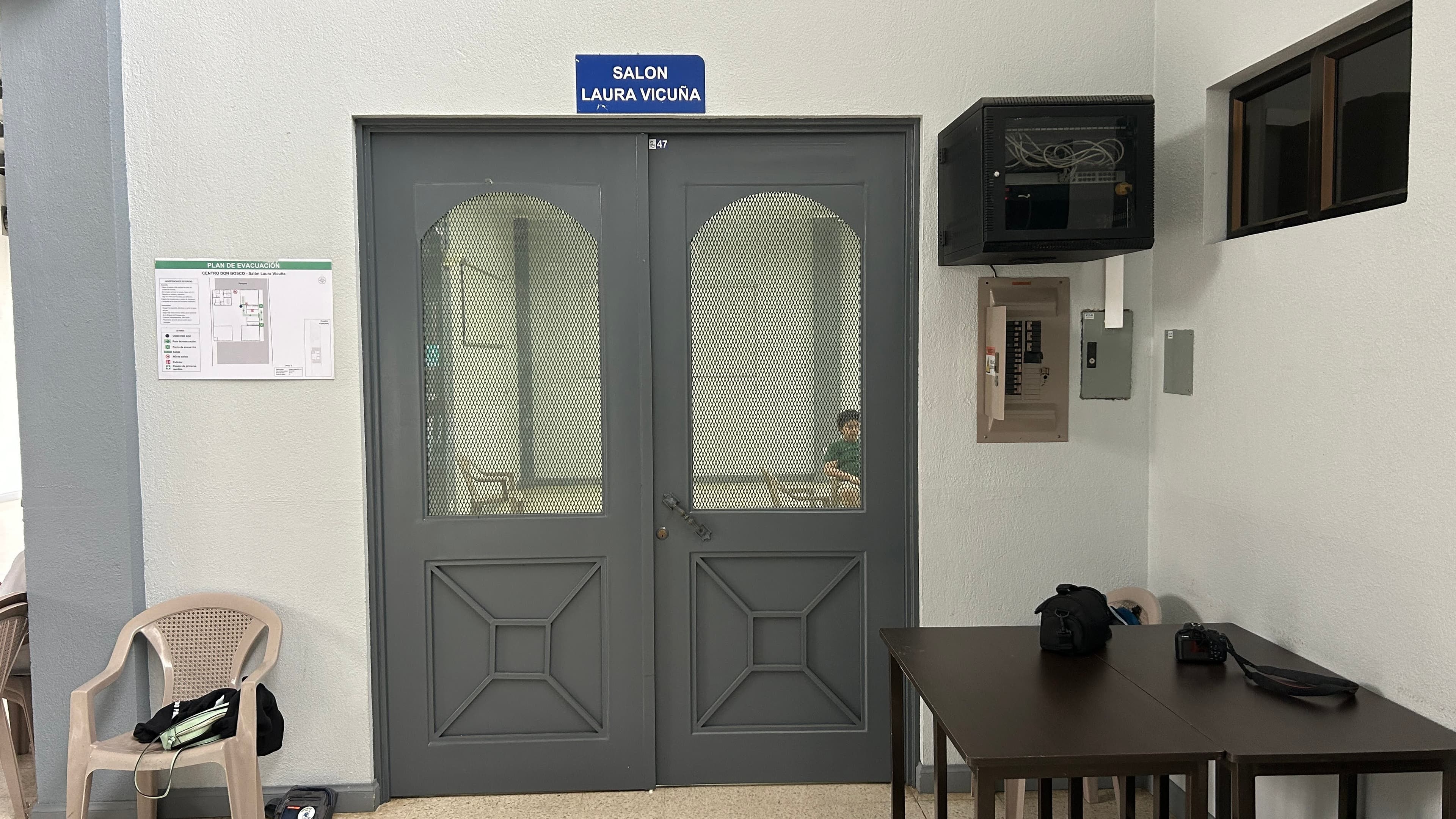 Entrada del Salón Laura Vicuña del Centro Don Bosco Pérez Zeledón